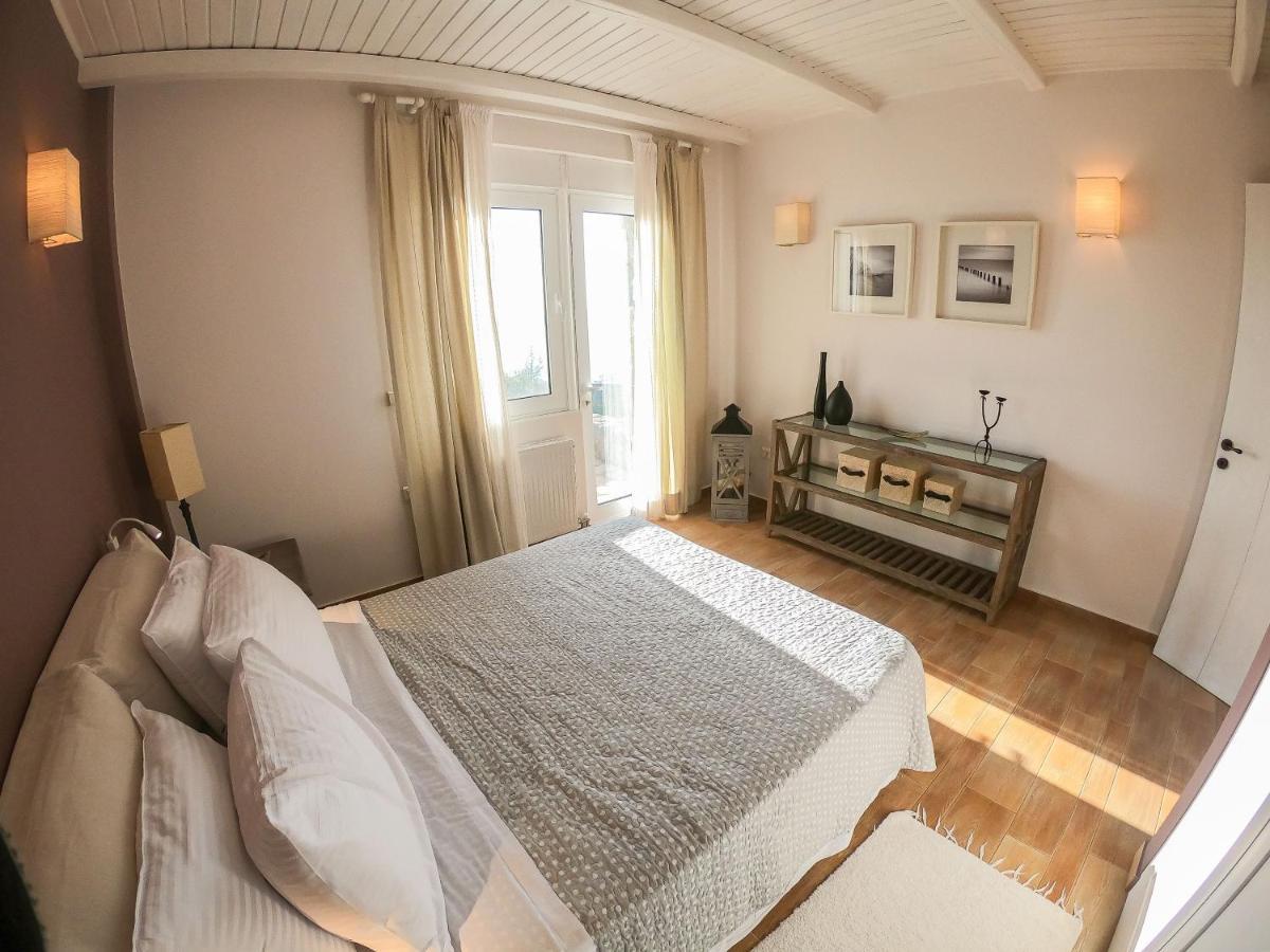 Apartamento Aloe Meli Kalamata Exterior foto