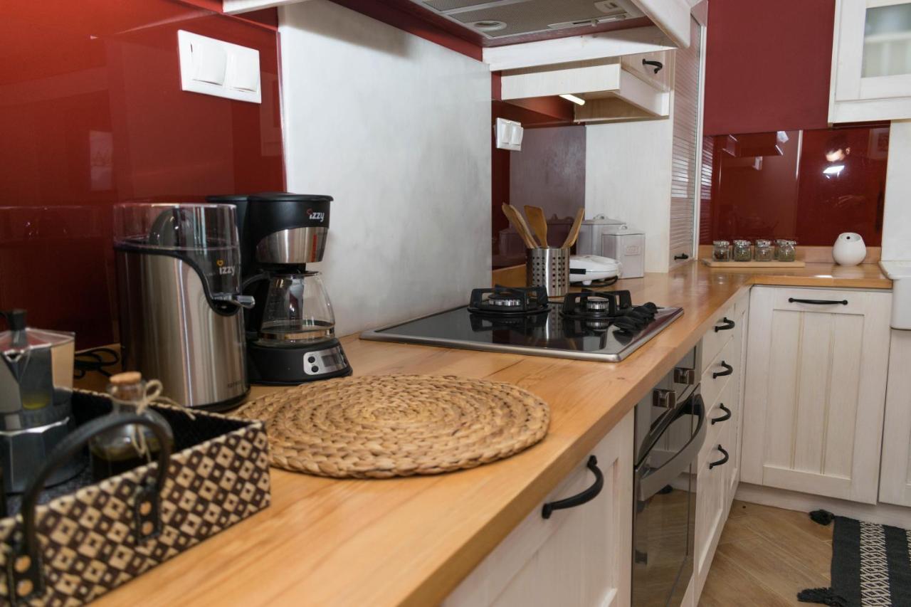 Apartamento Aloe Meli Kalamata Exterior foto