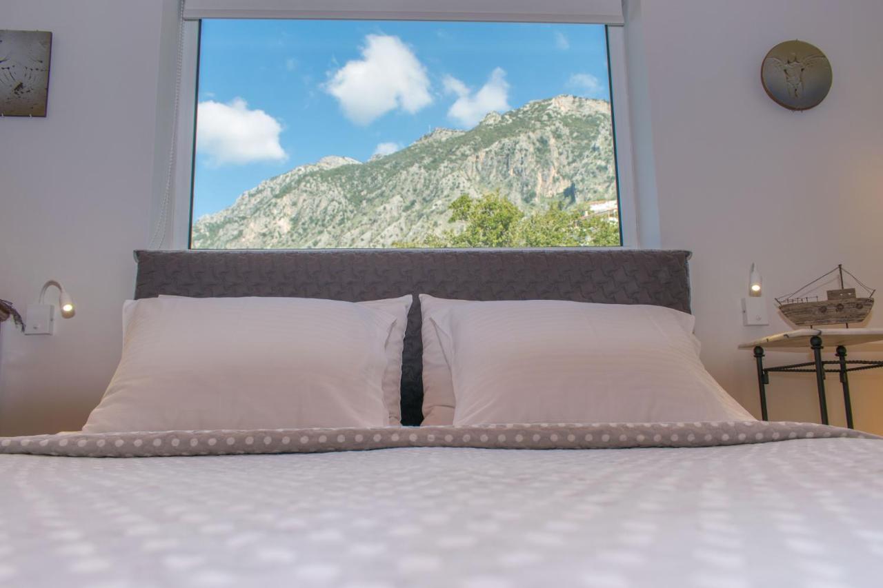 Apartamento Aloe Meli Kalamata Exterior foto