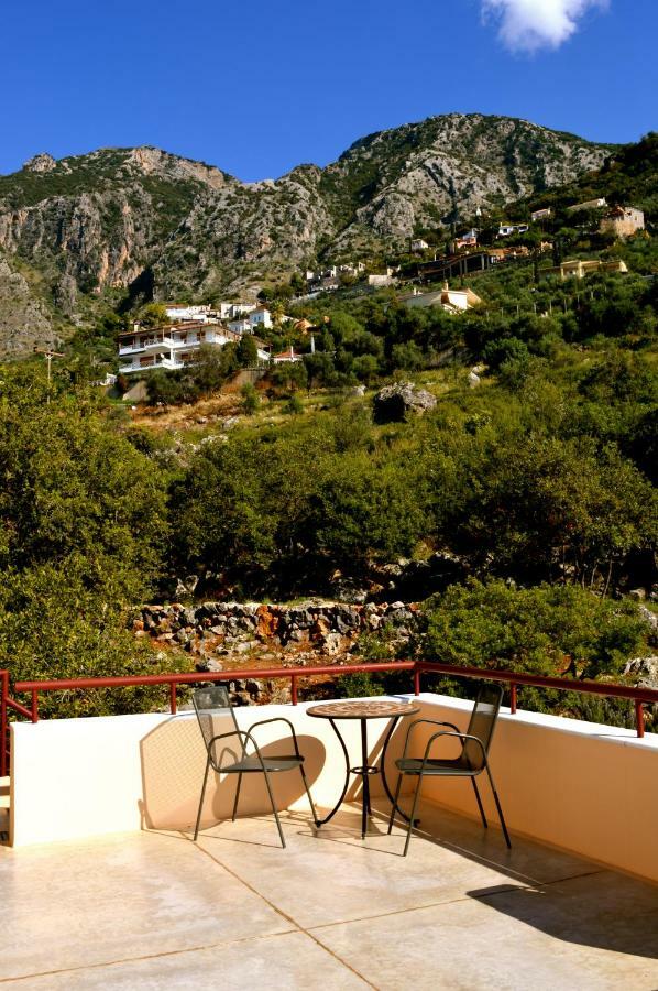 Apartamento Aloe Meli Kalamata Exterior foto